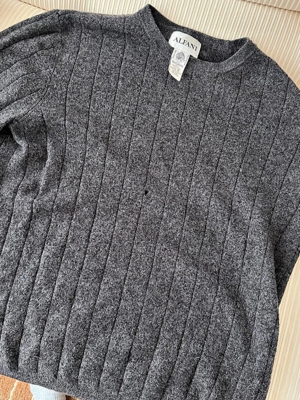 Alfani Gray 100% Wool Crew Neck Sweater